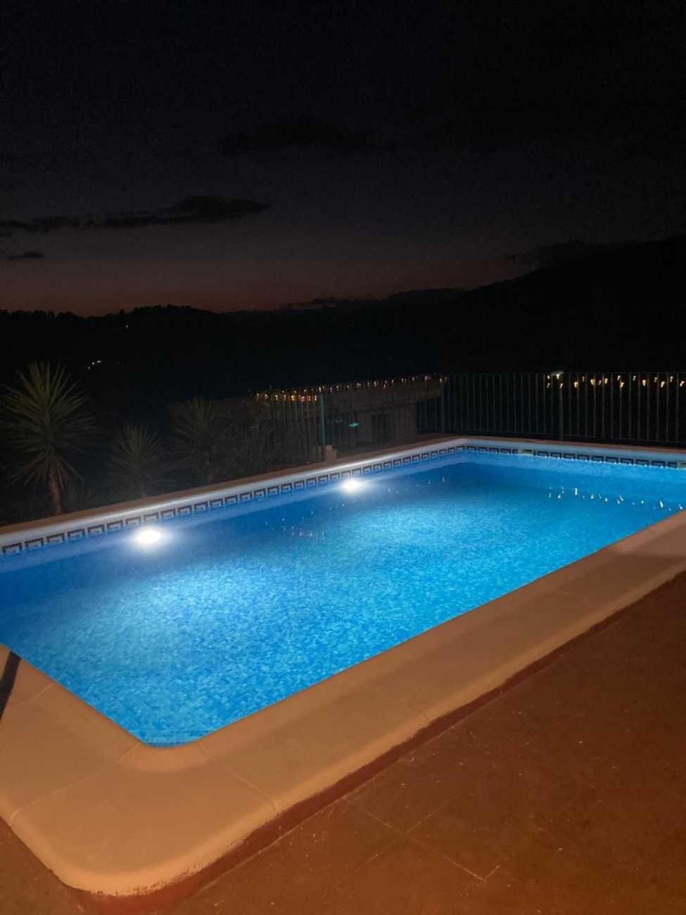 Finca El Escondite Olocau ภายนอก รูปภาพ